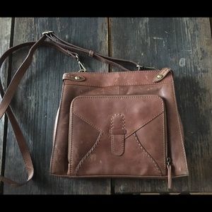Leather crossbody bag
